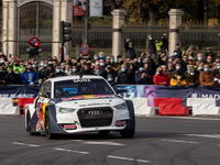foto: Carlos Sainz exhibicion Audi RS Q e-tron Madrid Castellana_11.jpg