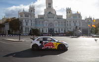 foto: Carlos Sainz exhibicion Audi RS Q e-tron Madrid Castellana_14.jpg