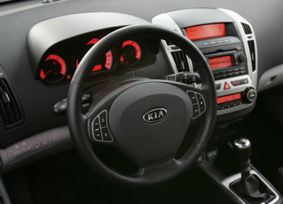 KIA_CEE'D_401 KIA_CEE'D_401