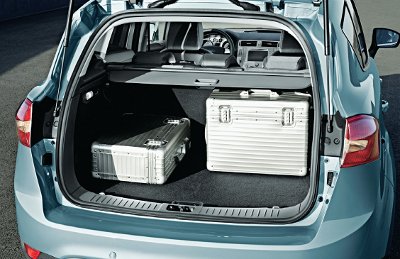 FORD_KUGA_405