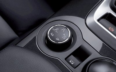 PEUGEOT_3008_405