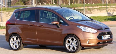 2013_feb_ford_bmax_01