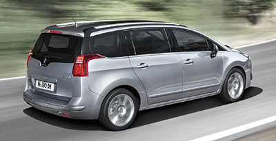 nov_2013_peugeot_5008_02