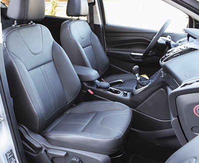 2014P_Ford_Kuga_03