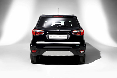 Nuevo Ford EcoSport con Diseño y Dinámica de Conducción Mejorada 2015 EXT. tras [400]