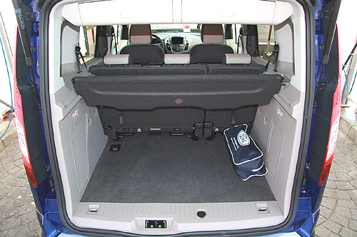 35 Ford Tourneo Connect 1.5 TDCi 120 CV Titanium 2016 interior maletero 3 500