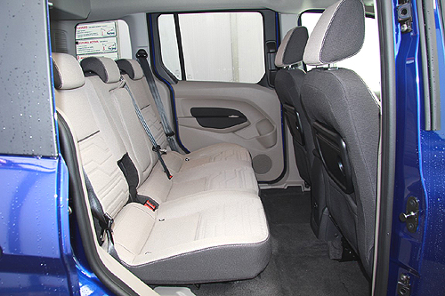 36 Ford Tourneo Connect 1.5 TDCi 120 CV Titanium 2016 interior asientos traseros 1 500