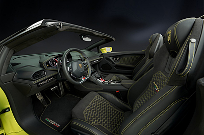 07-huracan-rwd_spyder_interior-400