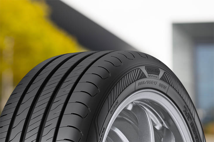 Goodyear EfficientGrip Performance 2 205/55 R19 97V