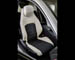 foto: Mercedes_c63amg_int03.jpg
