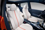 foto: Nissan_Invitation_interior07.jpg