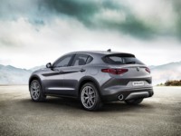 foto: 02 Alfa Stelvio 2.0 T Q4 2017.jpg