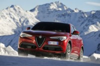foto: 06d Alfa Stelvio 2.0 T Q4 2017.jpg