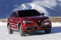 foto: 06e Alfa Stelvio 2.0 T Q4 2017.jpg