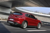 foto: 06j Alfa Stelvio 2.0 T Q4 2017.jpg