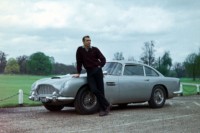 foto: Aston Martin DB5 Goldfinger Continuation_00 Sean Connery.jpg