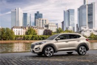 foto: Hyundai-Tucson-2015-Exterior lateral dinamica 3 [1280x768].jpg