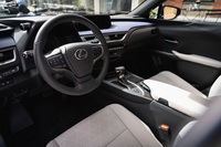 foto: Lexus UX 250h 2018_32.jpg