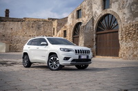 foto: jeep-cherokee-my19-restyling_04.jpg