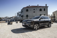 foto: jeep-cherokee-my19-restyling_21.jpg
