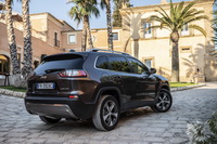 foto: jeep-cherokee-my19-restyling_23.jpg
