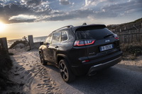 foto: jeep-cherokee-my19-restyling_24.jpg