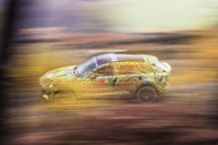 foto: aston-martin-dbx-prototype_05.jpg