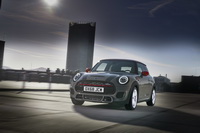 foto: MINI John Cooper Works Euro 6d-TEMP 2019_02.jpg