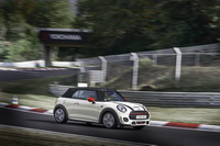 foto: MINI John Cooper Works Euro 6d-TEMP 2019_26.jpg