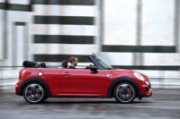 foto: mini-john-cooper-works-cabrio-2016-25.jpg