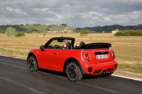 foto: mini-john-cooper-works-cabrio-2016-27.jpg