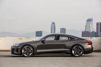 foto: Audi e-tron GT concept_04.jpg