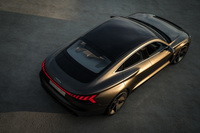 foto: Audi e-tron GT concept_12a.jpg