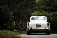 foto: Aston Martin DB5 Sothebys Monterey 2019_05.jpg
