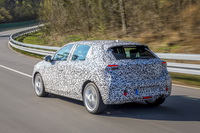 foto: Opel Corsa 2019 camuflaje_05.jpg