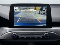 foto: 09d Ford Focus Active 2018 interior salpicadero pantalla camara.jpg