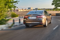 foto: Toyota Camry Hybrid 2019_07.jpg