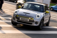 foto: Mini Cooper SE 2020 mini electrico_05.jpg