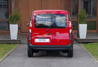 foto: Nissan NV250_09.jpg