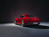 foto: Porsche 911 Carrera Coupe 2019 y Porsche 911 Carrera Cabriolet 2019_06.jpg
