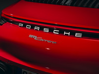 foto: Porsche 911 Carrera Coupe 2019 y Porsche 911 Carrera Cabriolet 2019_09.jpg