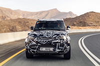 foto: Land Rover Defender 2020 cruz roja test_06.jpg