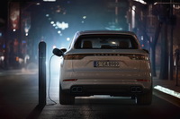 foto: Porsche Cayenne Turbo S E-Hybrid 2019_07.jpg