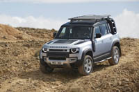 foto: Land Rover Defender 2020_22b snorkel.jpg