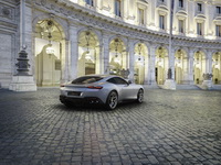 foto: Ferrari Roma_05.jpg