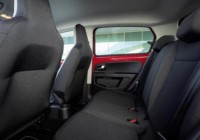 foto: Volkswagen e-up! 2020 asientos traseros.jpg