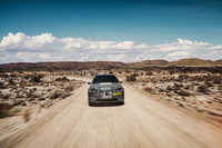 foto: BMW iNEXT camuflado_09.jpg