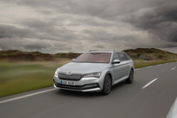 foto: Skoda Superb iV_11.jpg