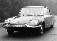 foto: Citroen DS 65 anos-DS Presidencial 1.jpg