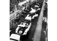 foto: Citroen DS 65 anos-Produccion DS  Javel en 1957.jpg